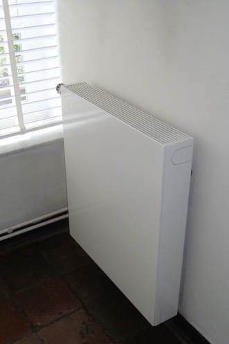 afb. 12.1.3 - 9 Radiatorbekleding 'Sentimo' gemonteerd