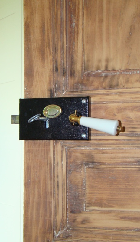 afb. 09.1.2 - 5 oplegslot, serrure en applique